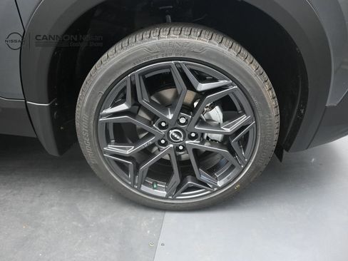 New 2026 Nissan Kicks SR w/ SR Premium Package FWD image 20
