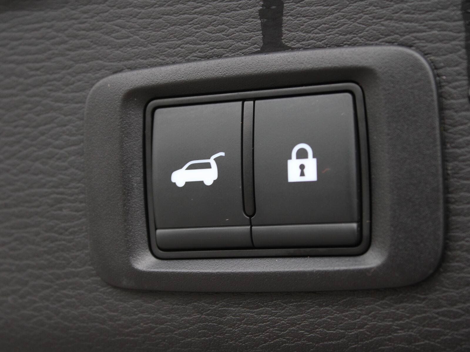 Used 2025 Mitsubishi Outlander SE AWD/4WD image 9