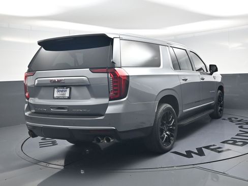Used 2024 GMC Yukon XL Denali w/ Advanced Technology Package AWD/4WD image 9