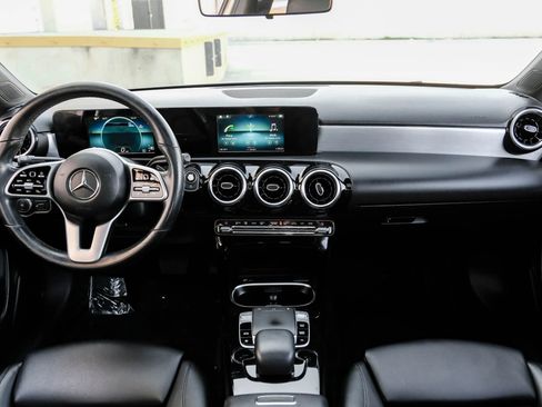 Used 2019 Mercedes-Benz A 220 4MATIC image 17