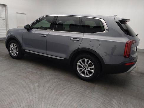 Used 2021 Kia Telluride LX image 3