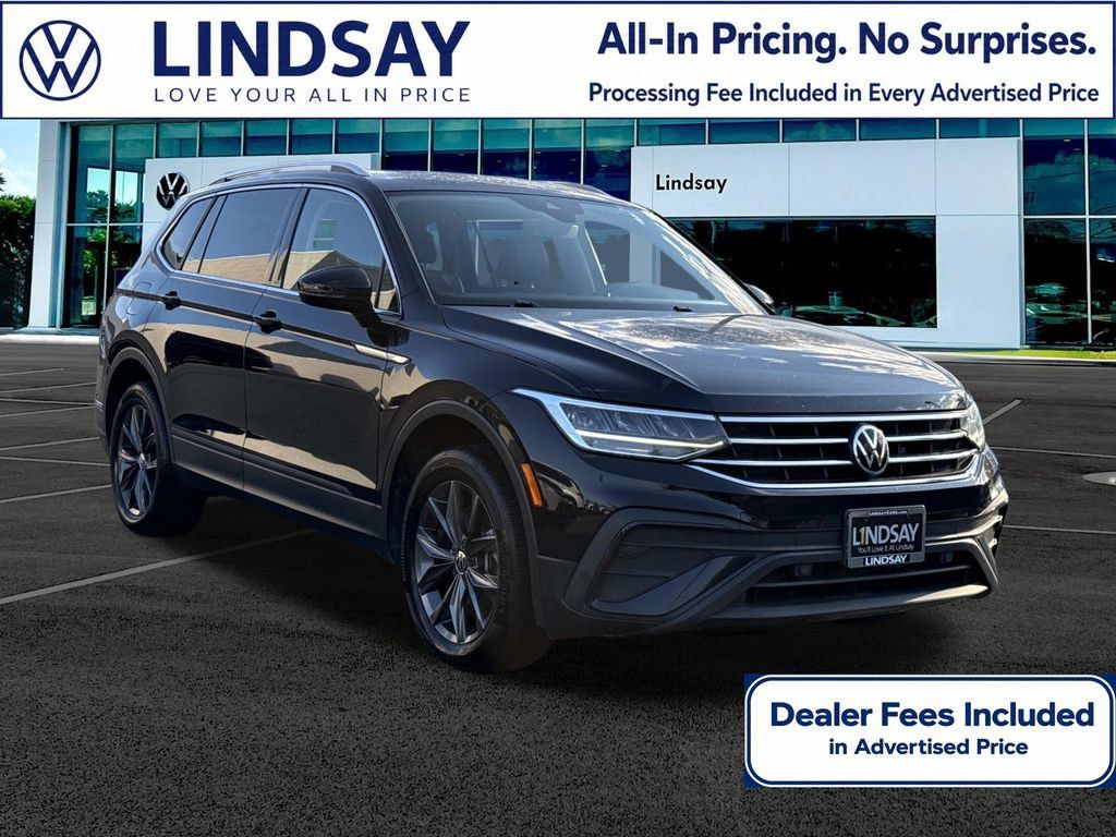 Used 2022 Volkswagen Tiguan SE FWD image 1
