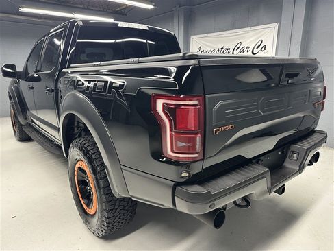 Used 2018 Ford F150 Raptor w/ Equipment Group 802A Luxury AWD/4WD image 4