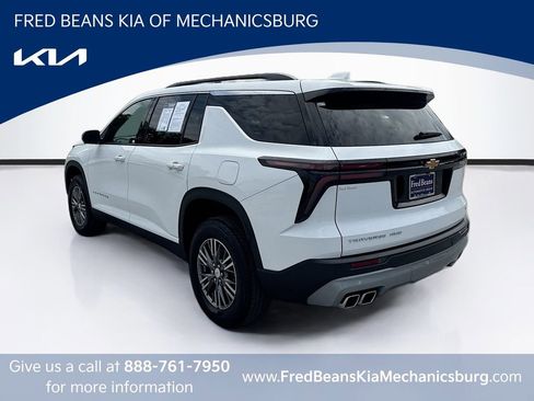 Used 2024 Chevrolet Traverse LT AWD/4WD image 5