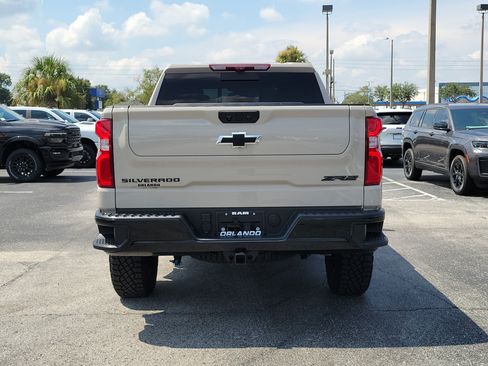 Used 2026 Chevrolet Silverado 1500 ZR2 w/ LPO, Dark Essentials Package AWD/4WD image 6