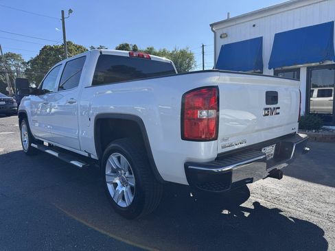 Used 2018 GMC Sierra 1500 SLE w/ SLE Value Package AWD/4WD image 7