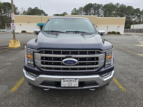Used 2023 Ford F150 Lariat w/ Trailer Tow Package image 3
