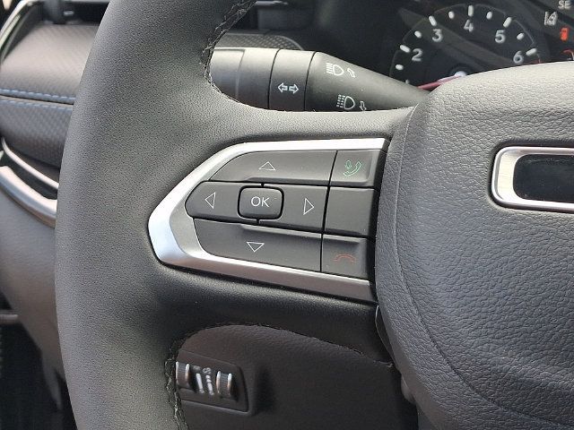 Used 2026 Jeep Compass Latitude w/ Quick Order Package 29K AWD/4WD image 7