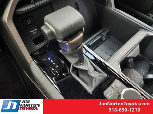 New 2026 Toyota Tundra Limited AWD/4WD image 19