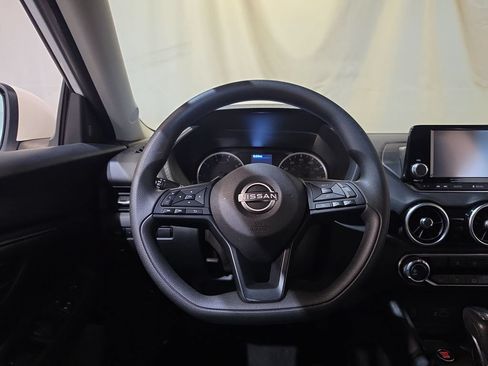 Used 2024 Nissan Sentra S FWD image 11