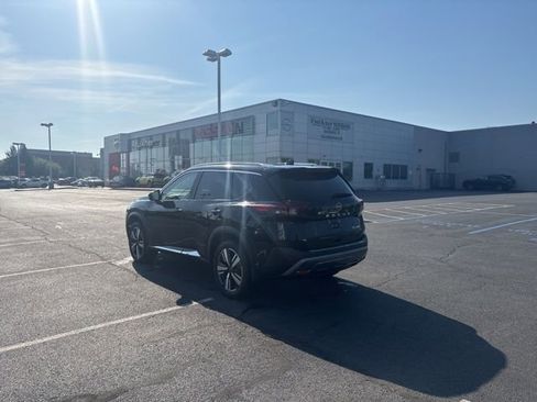 Used 2023 Nissan Rogue SL w/ SL Premium Package AWD/4WD image 5