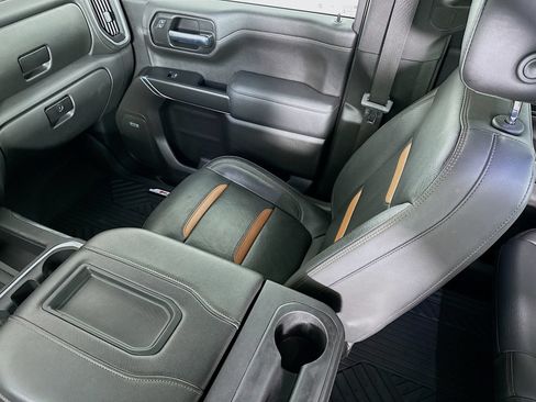 Used 2020 GMC Sierra 1500 AT4 w/ AT4 Premium Package AWD/4WD image 27