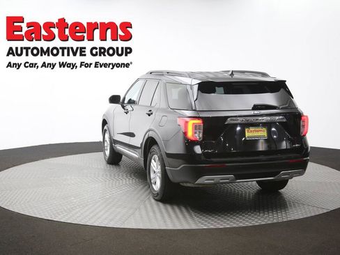 Used 2023 Ford Explorer XLT w/ Equipment Group 202A AWD/4WD image 65