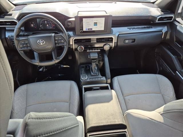 Used 2026 Toyota Tacoma SR5 RWD image 17