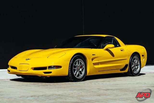 Used 2003 Chevrolet Corvette Z06 w/ Memory Package, 3 Drivers RWD image 9