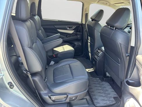 Used 2022 Subaru Ascent Limited AWD/4WD image 13