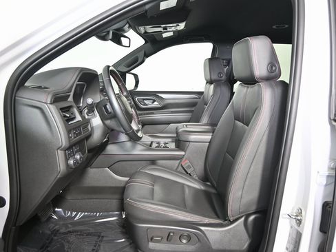 Used 2023 Chevrolet Suburban RST image 21