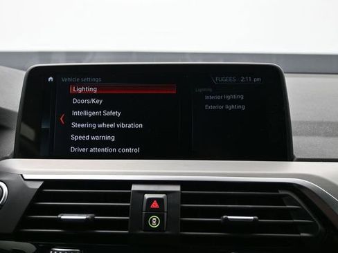 Used 2018 BMW X3 xDrive30i AWD/4WD image 16