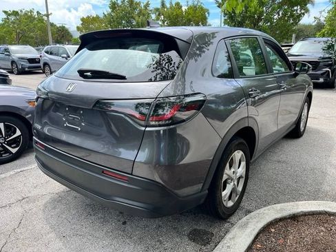 Used 2025 Honda HR-V LX image 3