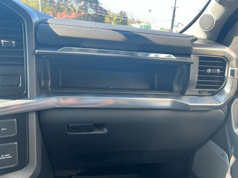 Used 2021 Ford F150 Lariat image 37