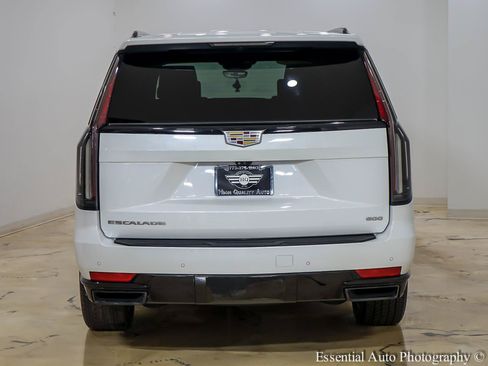 Used 2021 Cadillac Escalade ESV Sport w/ Driver Assist Tech Package AWD/4WD image 7
