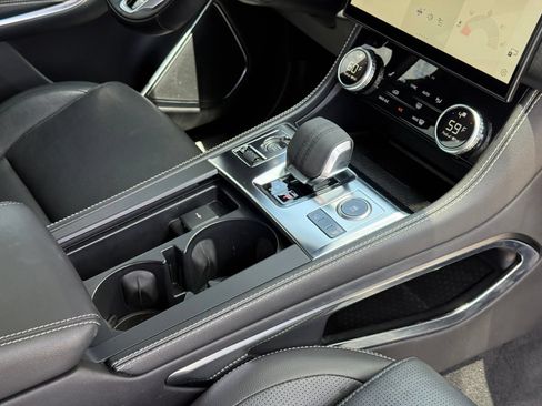 Used 2025 Jaguar F-PACE R-Dynamic S AWD/4WD image 26