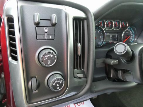 Used 2017 Chevrolet Silverado 1500 LT w/ All Star Edition image 25