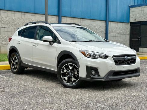 Used 2019 Subaru Crosstrek 2.0i Premium w/ Moonroof Package AWD/4WD image 3