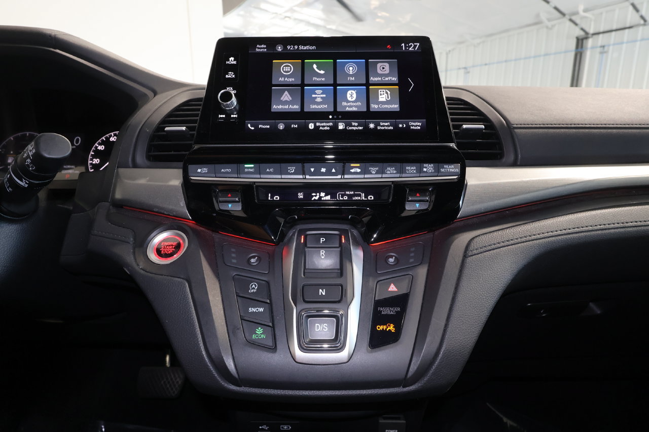 Used 2025 Honda Odyssey Sport-L image 16
