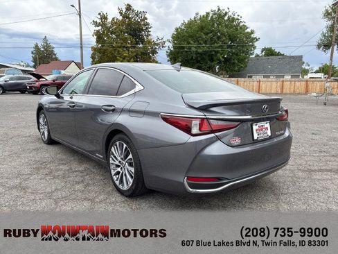 Used 2021 Lexus ES 300h w/ Premium Package FWD image 5