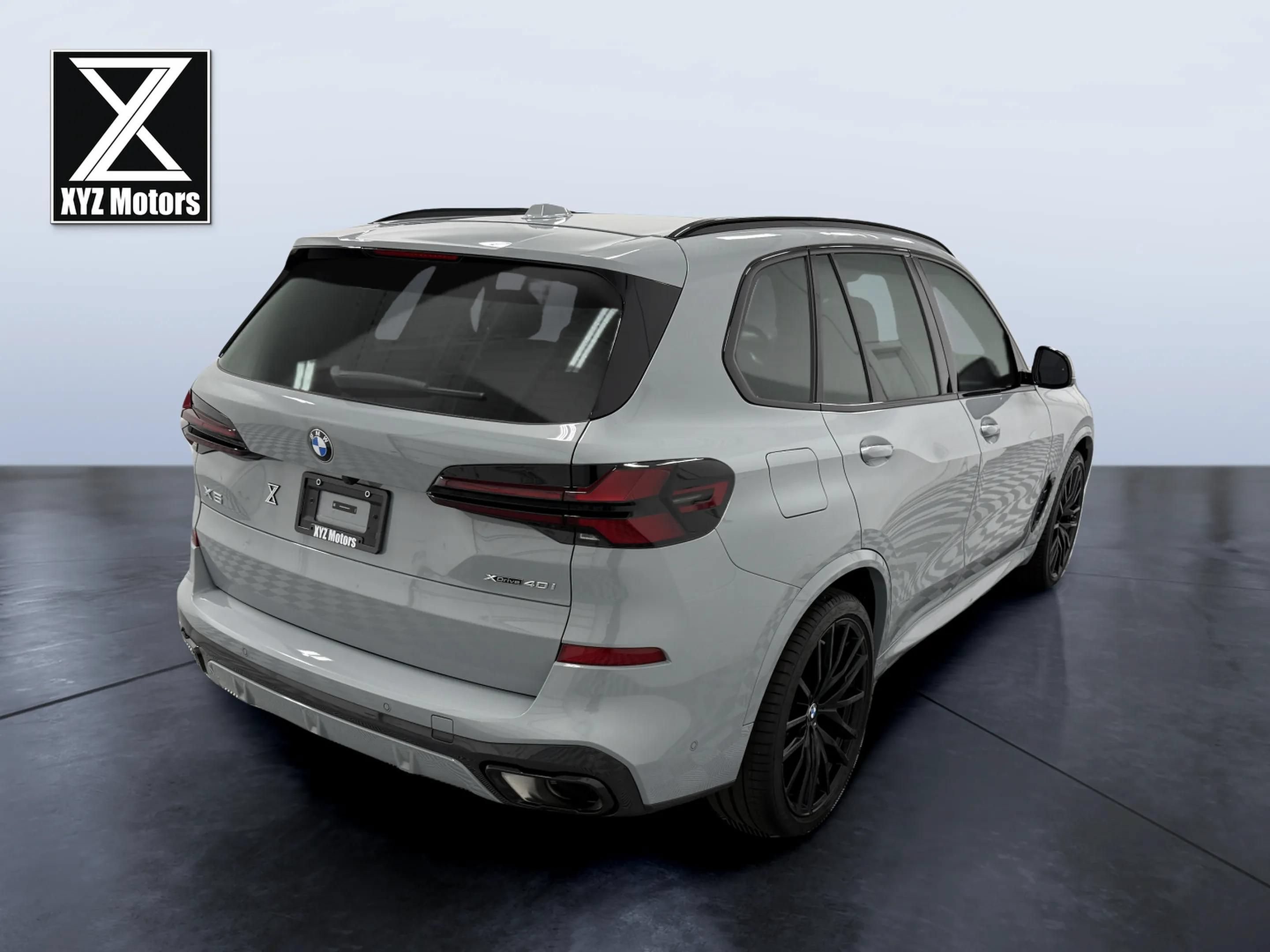 Used 2024 BMW X5 xDrive40i w/ M Sport Package AWD/4WD image 6