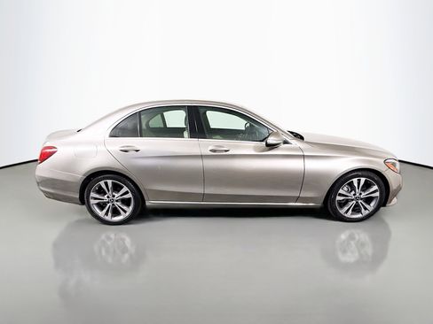 Used 2019 Mercedes-Benz C 300 Sedan image 11