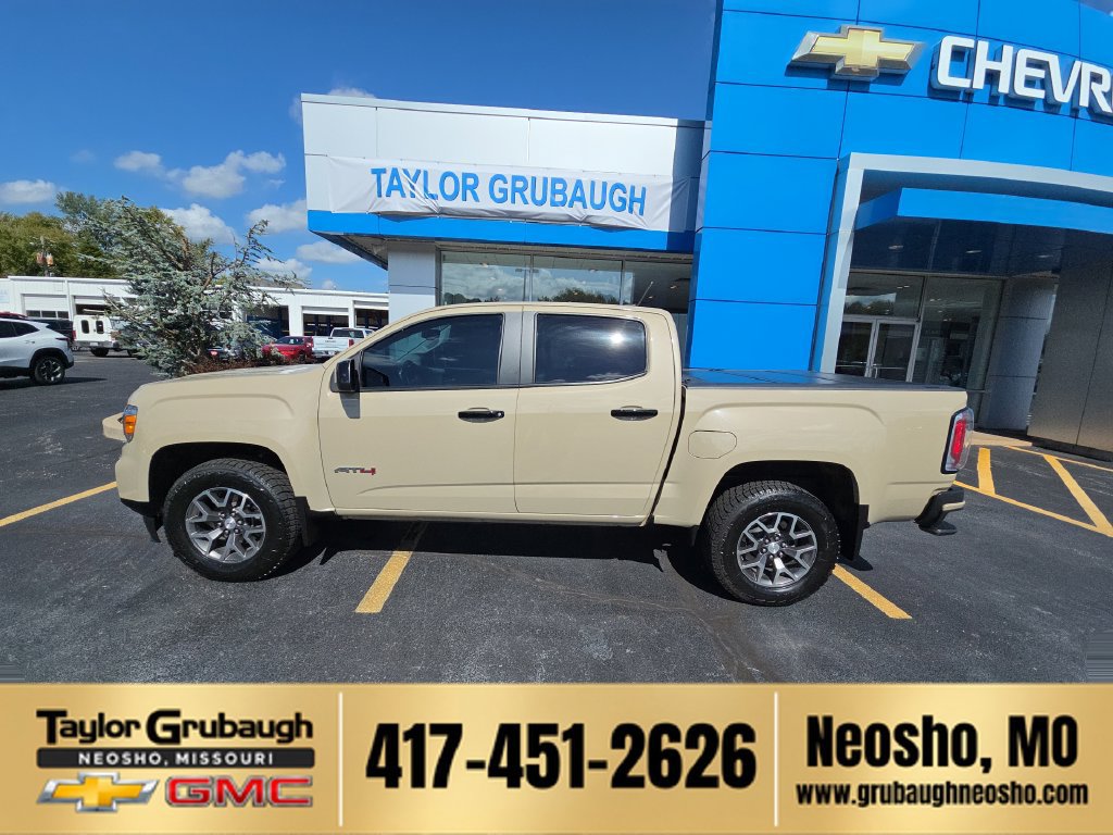 Used 2022 GMC Canyon AT4 w/ Trailering Package AWD/4WD image 1