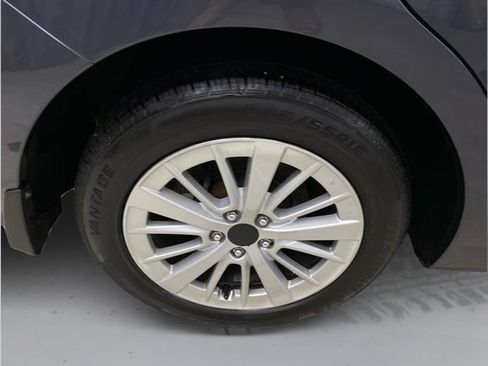 Used 2017 Subaru Impreza 2.0i Premium w/ BSD & Rcta/SRF/Eyesight AWD/4WD image 16