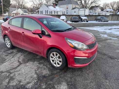 Used 2017 Kia Rio LX w/ Power Package image 3