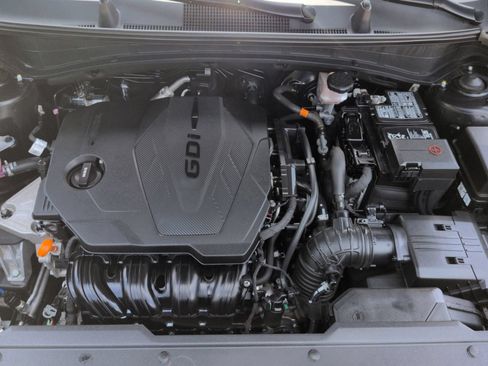 Certified 2023 Kia Sportage X-Pro AWD/4WD image 11