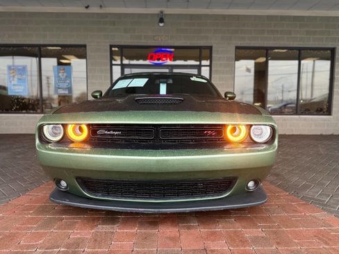 Used 2020 Dodge Challenger R/T Scat Pack image 17