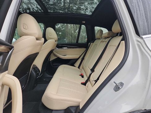 Used 2023 BMW X3 xDrive30i w/ Premium Package AWD/4WD image 10