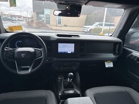 Used 2022 Ford Bronco Big Bend image 13