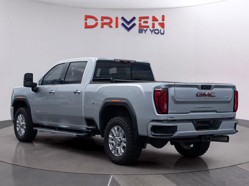 Used 2020 GMC Sierra 2500 Denali w/ Denali Ultimate Package image 3