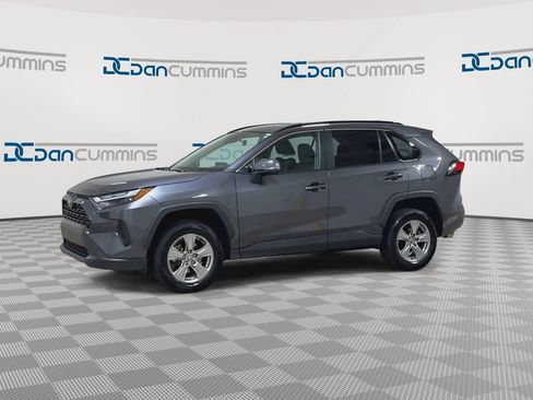 Used 2024 Toyota RAV4 XLE FWD image 4