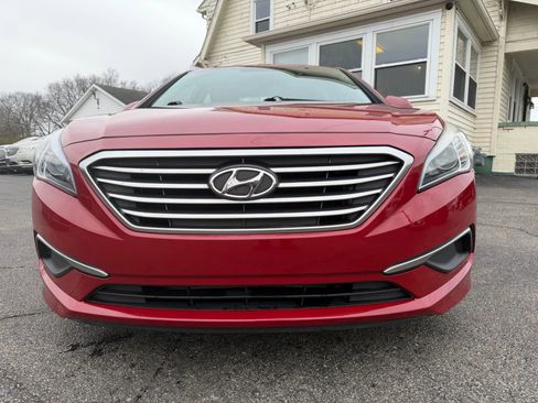 Used 2017 Hyundai Sonata SE image 11
