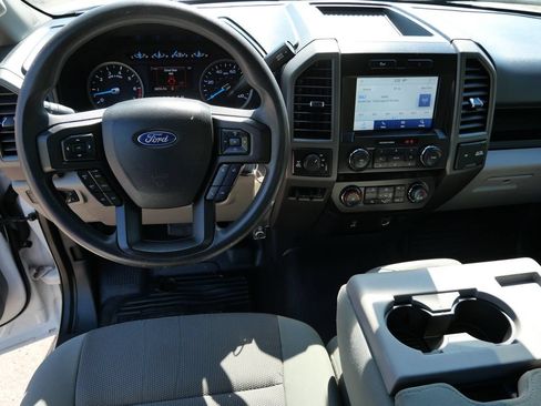Used 2022 Ford F350 XL w/ Power Equipment Group AWD/4WD image 19