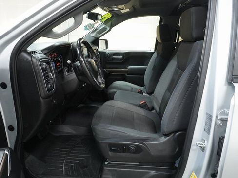 Used 2019 Chevrolet Silverado 1500 LT w/ All-Star Edition image 9