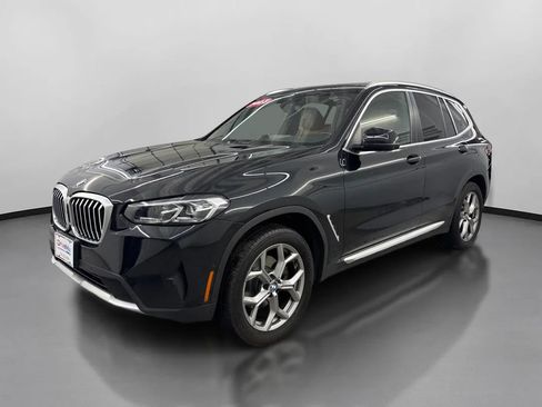Used 2023 BMW X3 xDrive30i w/ Premium Package AWD/4WD image 4