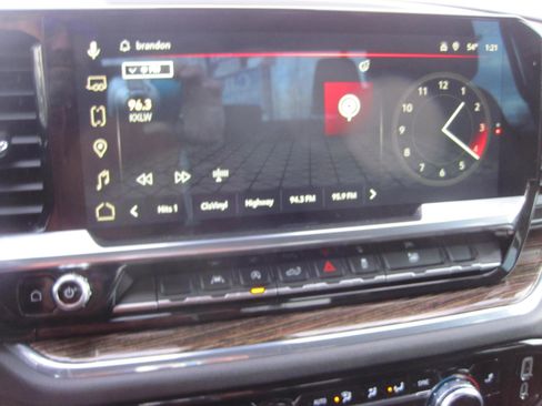 Used 2023 GMC Sierra 1500 Elevation image 14