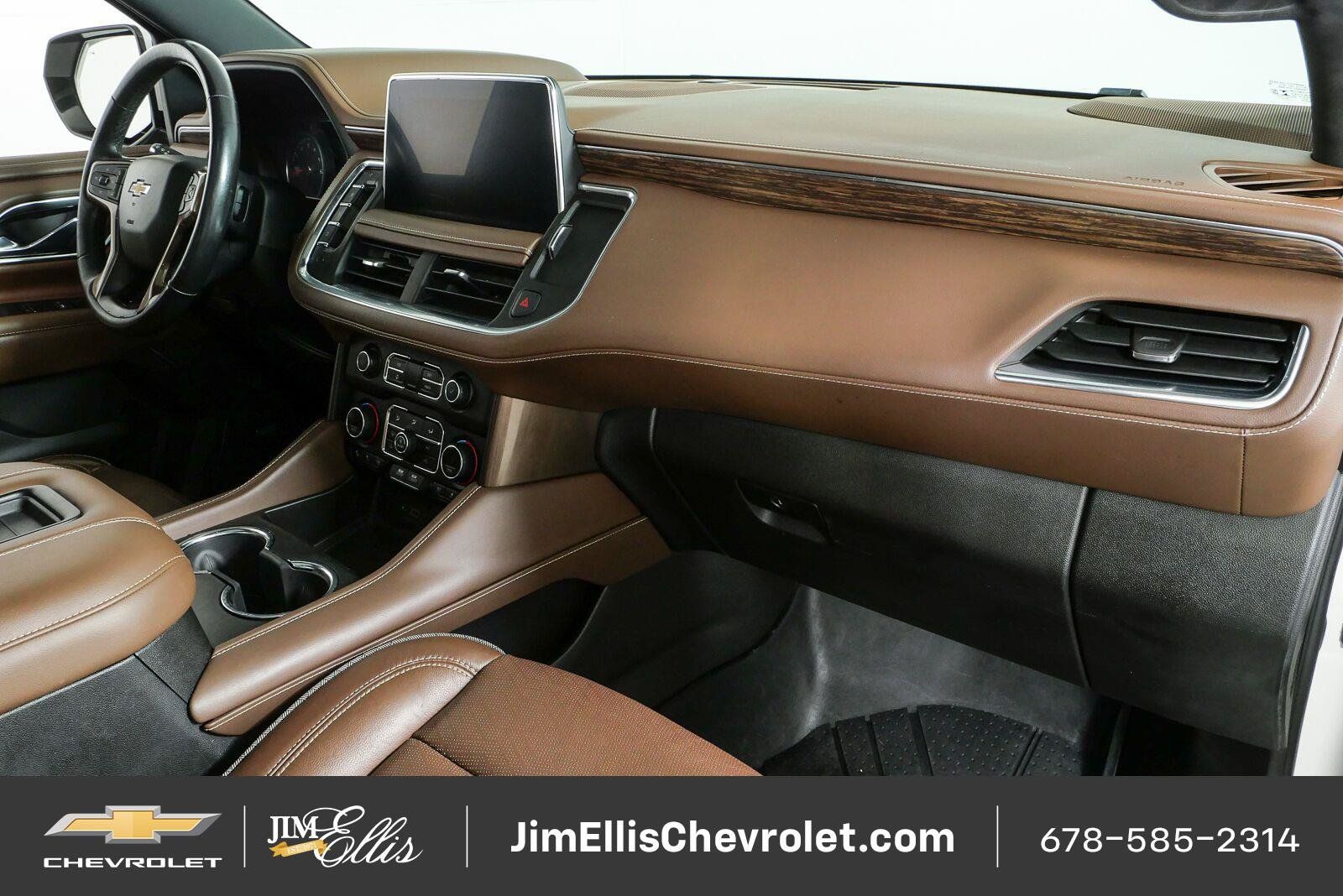 Certified 2021 Chevrolet Suburban High Country w/ Premium Package AWD/4WD image 26