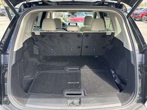 Certified 2023 Nissan Rogue SL w/ SL Premium Package image 31