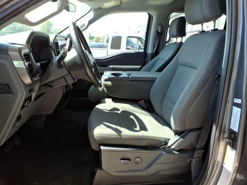 Used 2025 Ford F150 XLT w/ Equipment Group 301A Standard RWD image 3