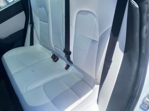 Used 2020 Tesla Model 3 Long Range AWD/4WD image 11